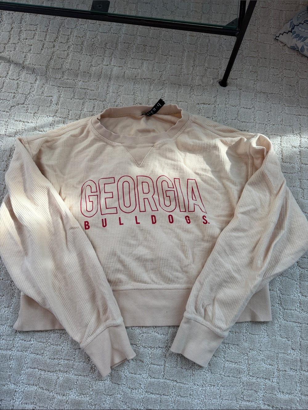 Georgia Bulldogs Women's Cream Crewneck Sweatshirt